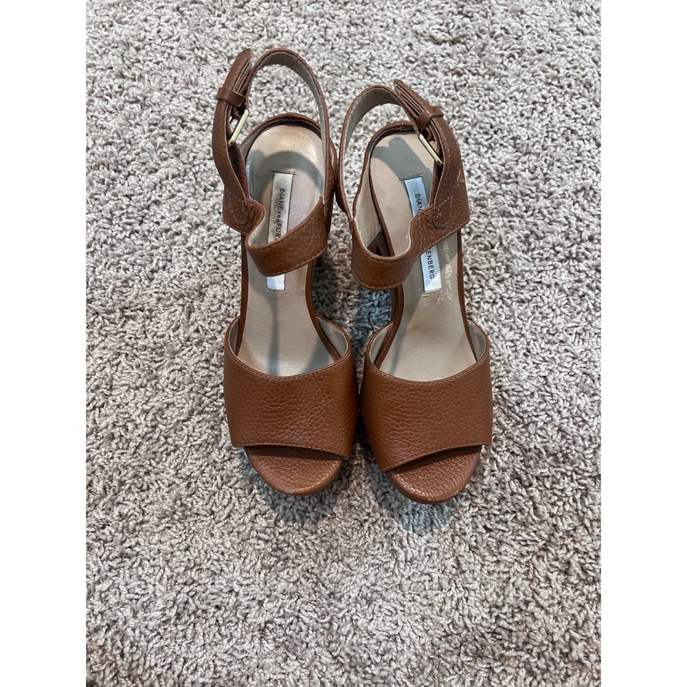 Diane Von Furstenburg Brown Leather Slingback Heels